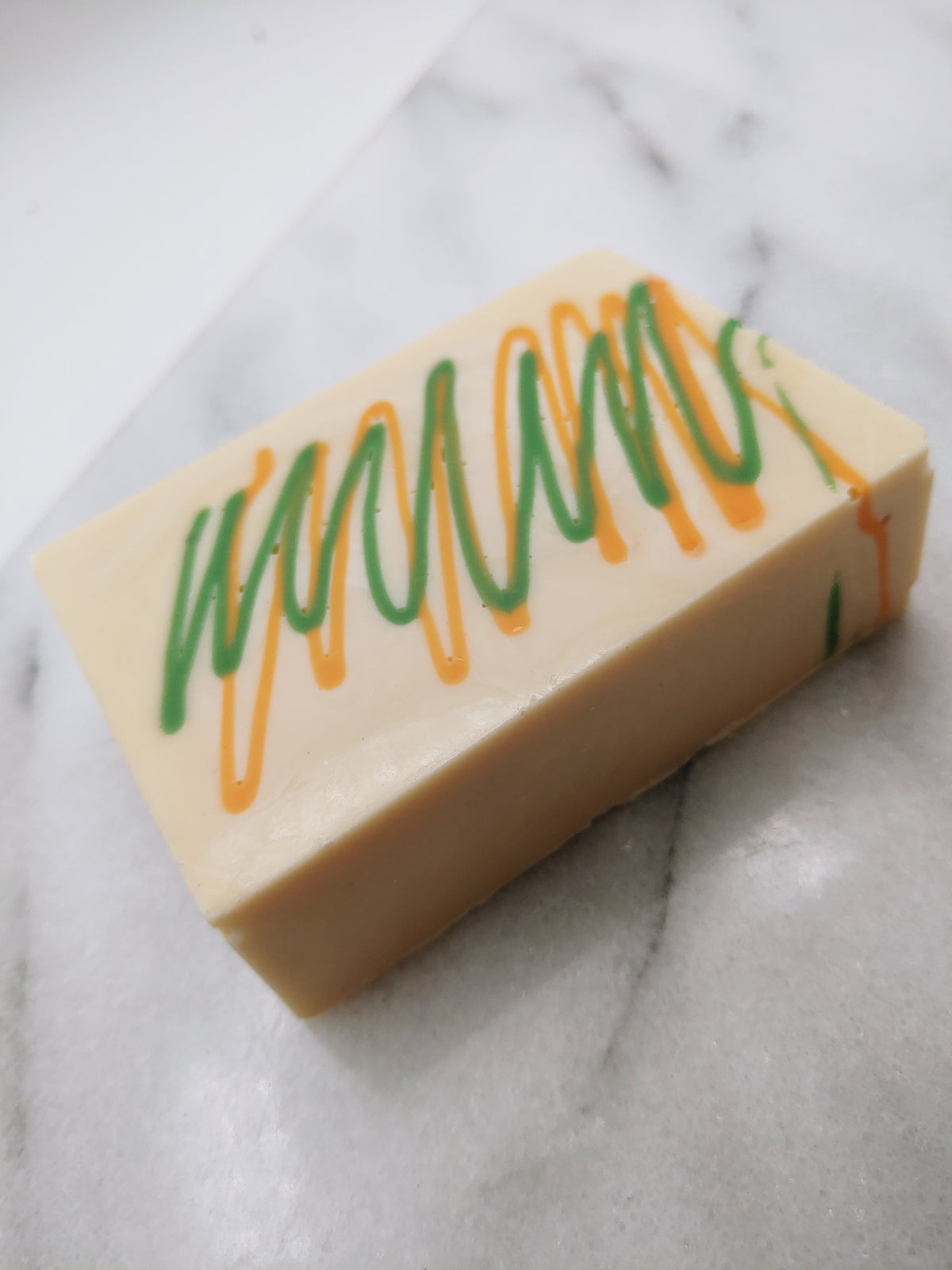 Dubai Pistachio Bars WHITE Chocolate